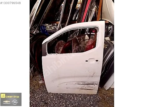 Opel Corsa Kapı (Ön Sol) çıkma parça - ÇALIŞIR GRUP OPEL CHEVROLET ÇIKMA YEDEK PARÇA İstanbul