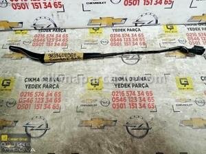 OPEL COMBO E SOL ÖN SİLECEK KOLU OEM 9839408980