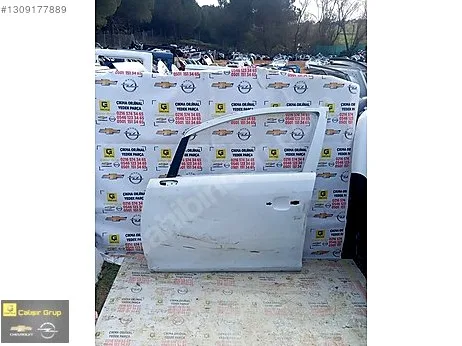 Opel Corsa Kapı (Ön Sol) çıkma parça