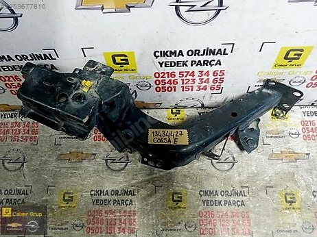 Opel Corsa Sağ Ön Far çıkma parça