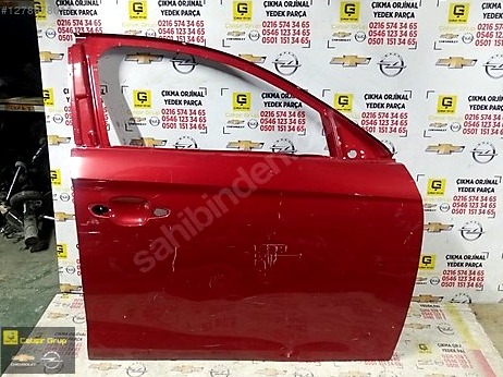 Opel Corsa Kapı (Ön Sağ) çıkma parça