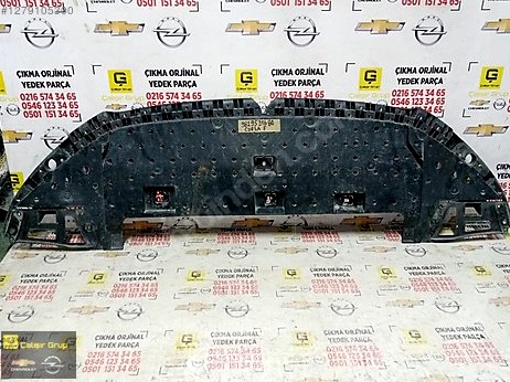 Opel Corsa Ön Tampon çıkma parça