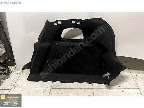 Opel Corsa Bagaj Döşemesi çıkma parça
