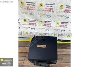 OPEL CORSA F 2019 – 2024 TORPİDO GÖZÜ OEM 9830429480