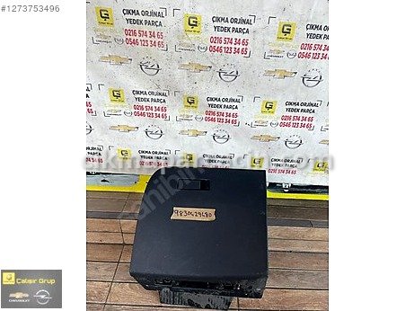 Opel Corsa Torpido Gözü çıkma parça