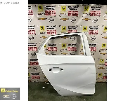 Opel Corsa Kapı (Arka Sağ) çıkma parça
