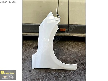 Opel Corsa Çamurluk (Ön) çıkma parça