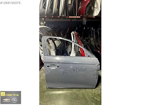 Opel Corsa Kapı (Ön Sağ) çıkma parça