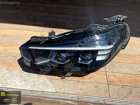 Opel Corsa Sol Ön Far çıkma parça