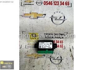 OPEL CORSA F PARK SENSÖR BEYNİ OEM 9824532580