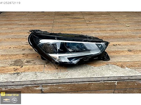 Opel Corsa Sol Ön Far çıkma parça