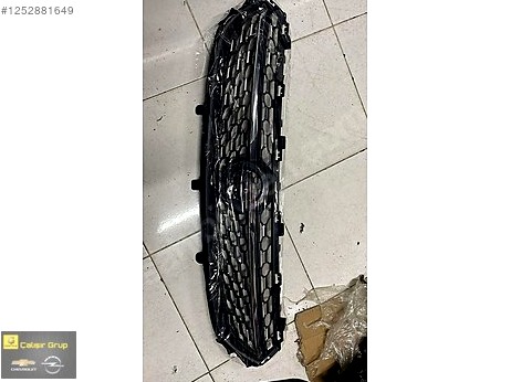 Opel Corsa Panjur çıkma parça