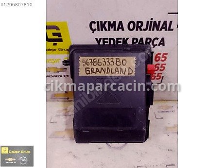 Opel Corsa Sigorta Kutusu çıkma parça
