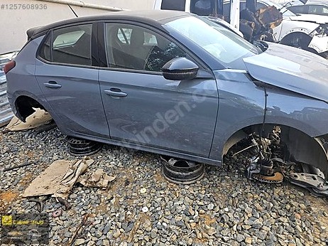 Opel Corsa Kaput çıkma parça