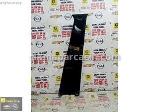 OPEL CROSSLAND 2017 – 2024 SAĞ DİREK KAPLAMASI OEM 39138933