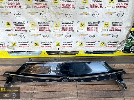 Opel Crossland Panjur çıkma parça