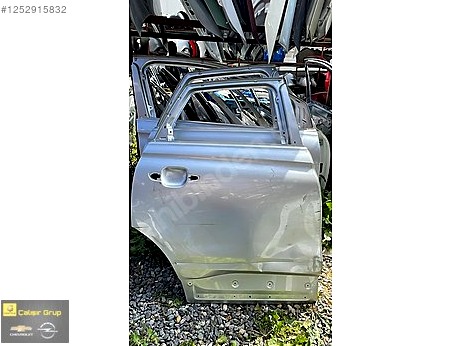 Opel Crossland Kapı (Arka Sağ) çıkma parça