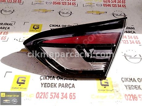 Opel Crossland Sağ Arka Stop çıkma parça