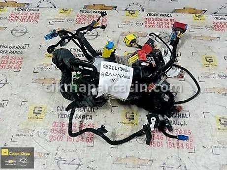 Opel Grandland Elektrik Tesisatı çıkma parça