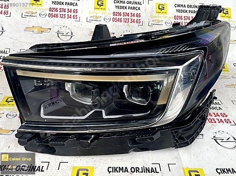 Opel Grandland Sol Ön Far çıkma parça