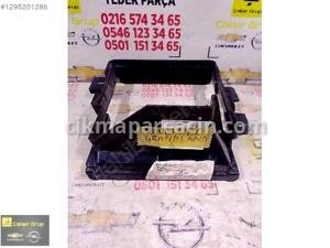 OPEL GRANDLAND TURBO RADYATÖRÜ DAVLUMBAZ ÇERÇEVESİ OEM 981061718