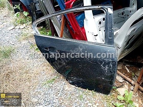 Opel Insignia Kapı (Arka Sağ) çıkma parça