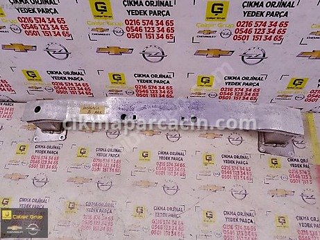 Opel Insignia Arka Tampon Demiri çıkma parça