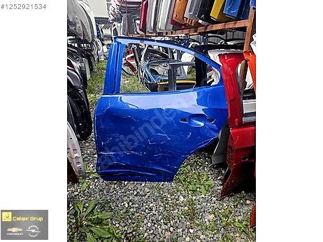 Opel Mokka Kapı (Arka Sol) çıkma parça