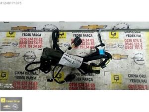 OPEL MOKKA B BAGAJ KAPAK TESİSATI OEM 9842262780