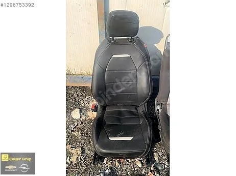 Opel Mokka Ön Koltuk çıkma parça - ÇALIŞIR GRUP OPEL CHEVROLET ÇIKMA YEDEK PARÇA İstanbul
