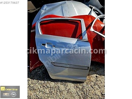 Opel Corsa Kapı Kolçağı çıkma parça