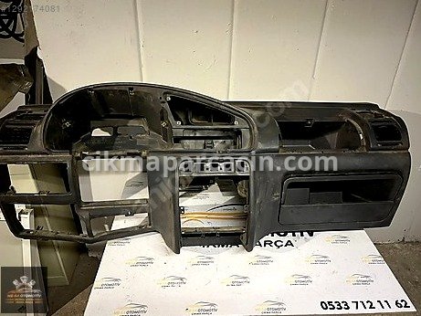 Peugeot Partner Torpido çıkma parça