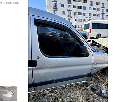 Peugeot Partner Kapı Kolçağı çıkma parça