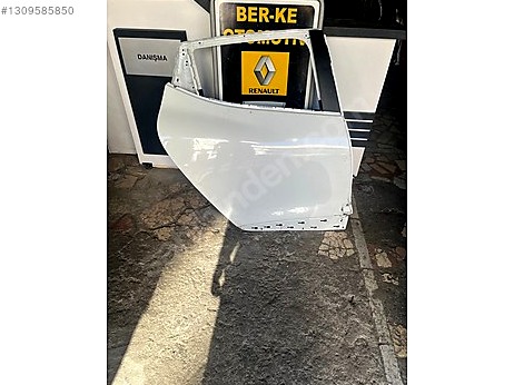 Renault Clio Kapı (Arka Sağ) çıkma parça
