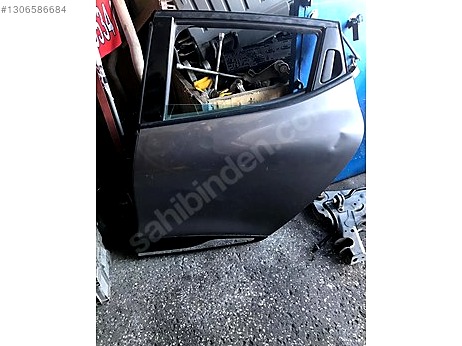 Renault Clio Kapı (Arka Sol) çıkma parça