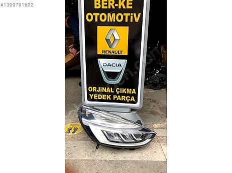 Renault Clio Sağ Ön Far çıkma parça