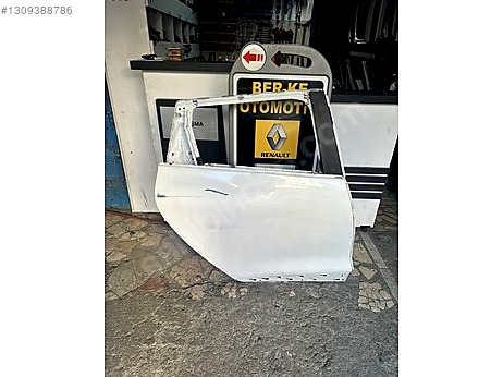 Renault Clio Kapı (Arka Sağ) çıkma parça