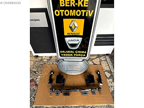 Renault Clio Tampon Braketi çıkma parça