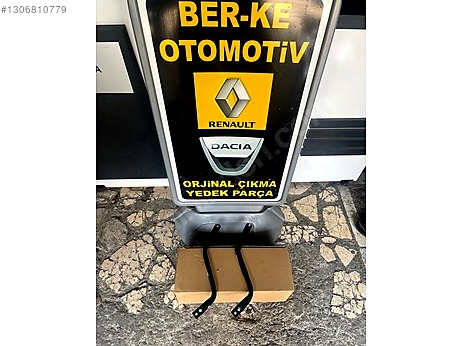 Renault Clio Sağ Ön Far çıkma parça