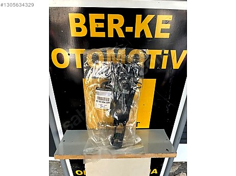 Renault Clio Kapı (Arka Sağ) çıkma parça