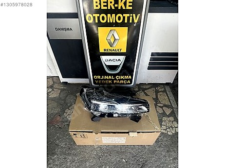 Renault Clio Sağ Ön Far çıkma parça