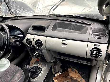 Renault Kangoo Ön Koltuk çıkma parça