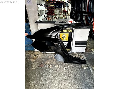 Renault Megane Çamurluk (Arka) çıkma parça
