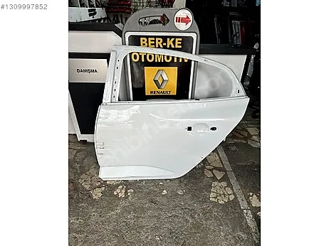Renault Megane Kapı (Arka Sol) çıkma parça - BERKE OTOMOTİV İstanbul