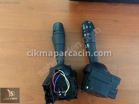 Renault Clio Sinyal Kolu çıkma parça