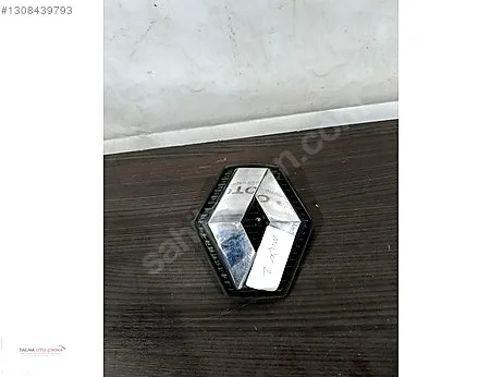 Renault Austral Amblem çıkma parça - TALHA OTO ÇIKMA Kocaeli