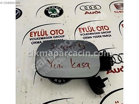 Skoda Superb Depo Kapağı çıkma parça