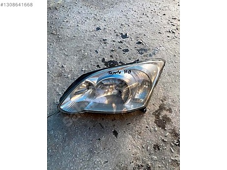 Toyota Corolla Sol Ön Far çıkma parça