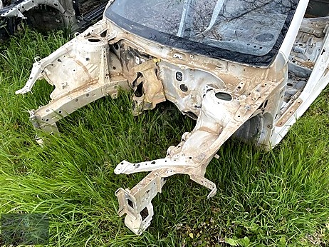 Toyota Corolla Sağ Ön Far çıkma parça