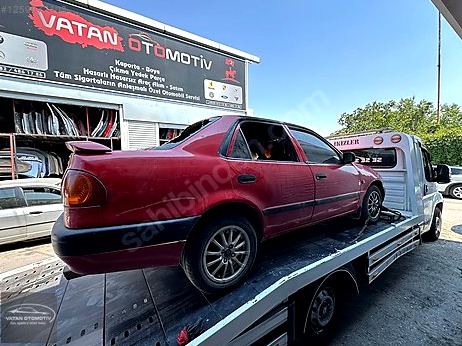 Toyota Corolla Kapı (Ön Sağ) çıkma parça